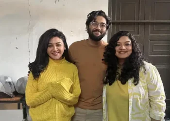 একসঙ্গে প্রথমবার জয়া, এলিটা ও প্রীতম