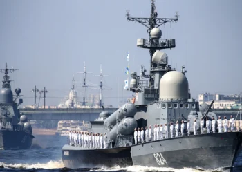 আরব সাগরে যুদ্ধজাহাজ নিয়ে হাজির রাশিয়া-ইরান, আসছে চীন