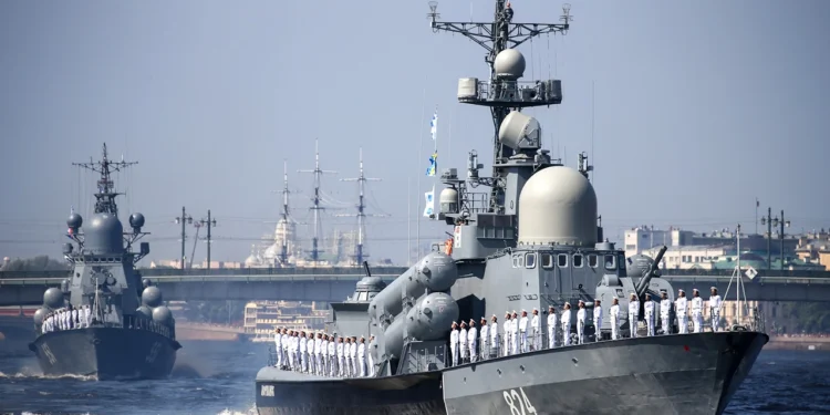 আরব সাগরে যুদ্ধজাহাজ নিয়ে হাজির রাশিয়া-ইরান, আসছে চীন