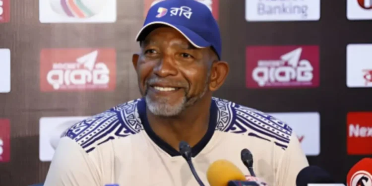 ২০২৭ বিশ্বকাপ পর্যন্ত টাইগারদের প্রধান কোচ সিমন্স