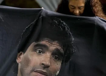 ম্যারাডোনার মৃত্যু নিয়ে চাঞ্চল্যকর তথ্য ফাঁস!