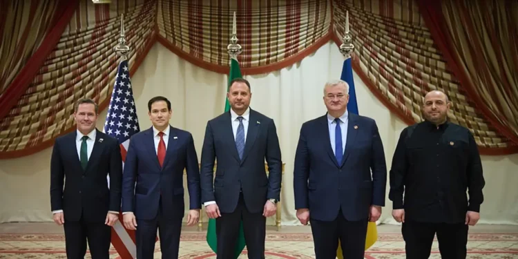 মার্কিন সমঝোতায় রাজি, ইউক্রেন পাচ্ছে নতুন সামরিক সহায়তা