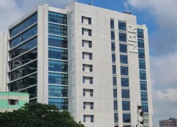 ভারত থেকে স্থলপথে বন্ধ হলো সুতা আমদানি