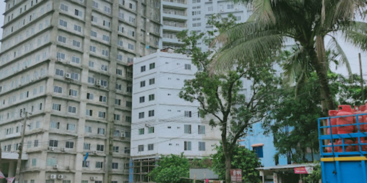 বগুড়ায় একসঙ্গে চার সন্তানের জন্ম দিলেন জুঁই