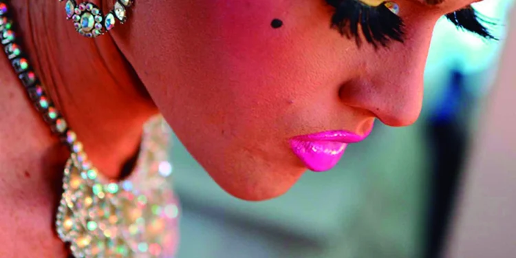 লিঙ্গ পরিবর্তন করতে গিয়ে ভারতে ৫ বাংলাদেশি গ্রেপ্তার