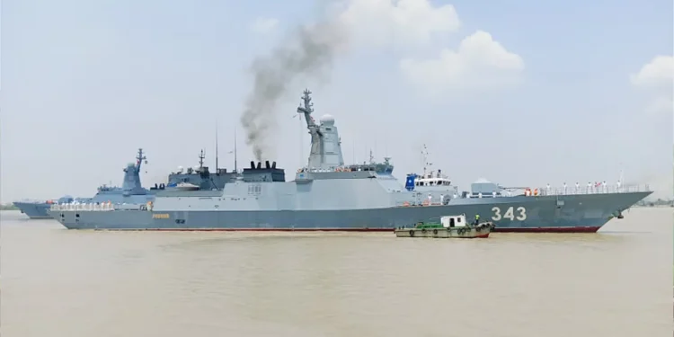 চট্টগ্রামে ভিড়েছে রাশিয়ার ৩ যুদ্ধজাহাজ