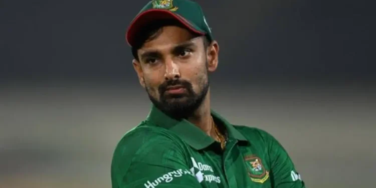 ইনজুরিতে পড়ে পিএসএল ছেড়ে দেশে ফিরছেন লিটন