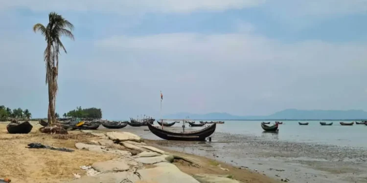 বঙ্গোপসাগরে মাছ ধরা নিষেধাজ্ঞা শুরু