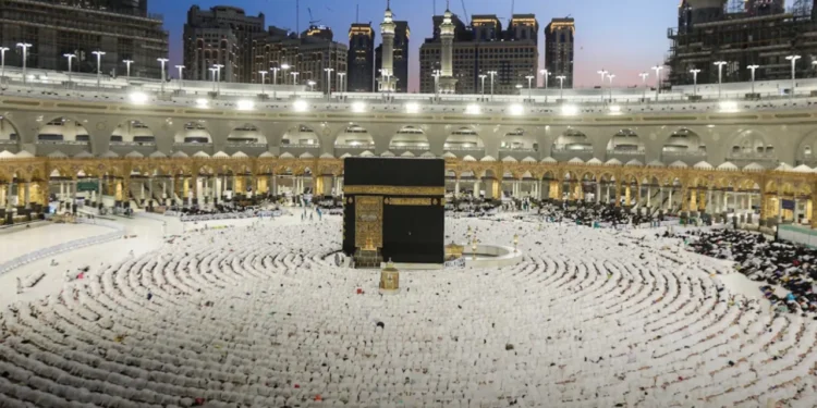 ওমরাহ যাত্রীদের সৌদি ছাড়ার তারিখ নির্ধারণ, অমান্য করলে শাস্তি