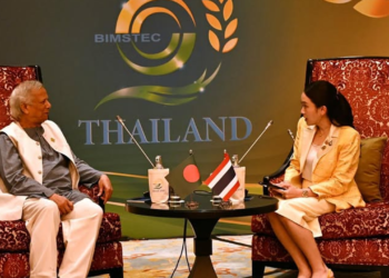 ভিসা প্রক্রিয়া সহজ করতে থাইল্যান্ডকে আহ্বান প্রধান উপদেষ্টার