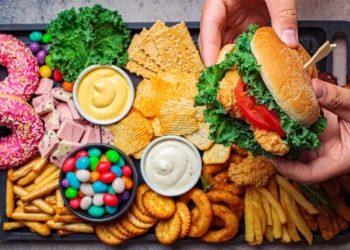 প্রক্রিয়াজাত খাবারের অতিরিক্ত লবণ রোগের ঝুঁকি বাড়াচ্ছে