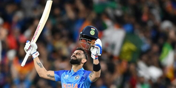বিরাট কোহলির বর্ণাঢ্য ক্যারিয়ারের ইতি, অবশেষে অবসরের ঘোষণা দিলেন কিং কোহলি