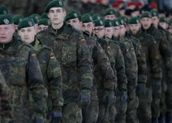 দ্বিতীয় বিশ্বযুদ্ধের পর প্রথম বিদেশের মাটিতে জার্মান সেনা