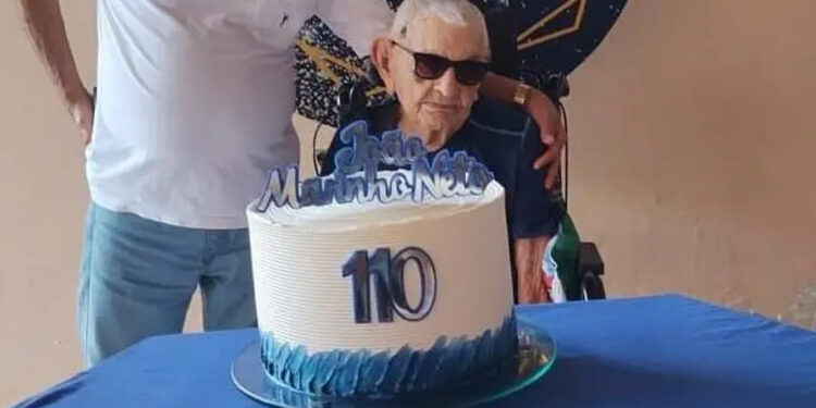 পৃথিবীতে শতবর্ষী মানুষের সংখ্যা যেভাবে বাড়ছে