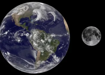 চাঁদে আঘাত করতে আসছে বিরল এক গ্রহাণু