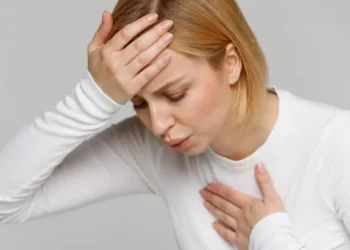 যেসব লক্ষণে বুঝবেন আপনি লং কোভিডে ভুগছেন