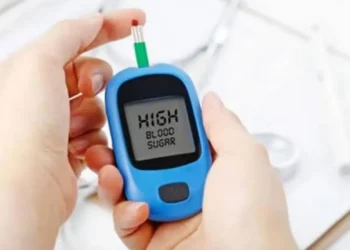 অজান্তেই প্রতিদিনের যেসব অভ্যাস ডায়াবেটিসের ঝুঁকি বাড়ায়