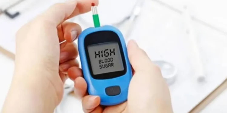 অজান্তেই প্রতিদিনের যেসব অভ্যাস ডায়াবেটিসের ঝুঁকি বাড়ায়