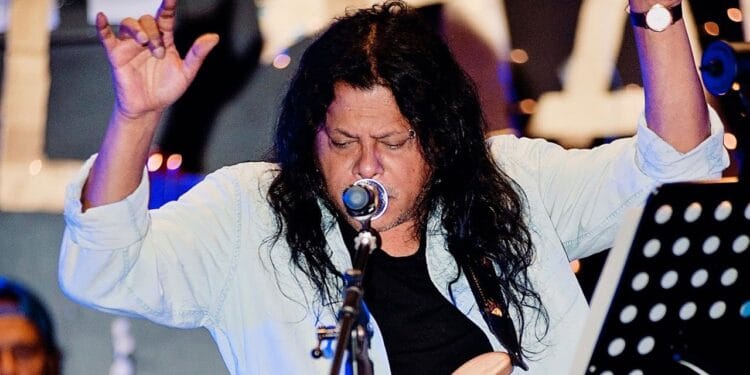 নগর বাউলের জেমস লাইভ ইন ডালাস: প্রবাসীদের উৎসবে ইতিহাস গড়ল ‘চ্যাপ্টার টু’ কনসার্ট