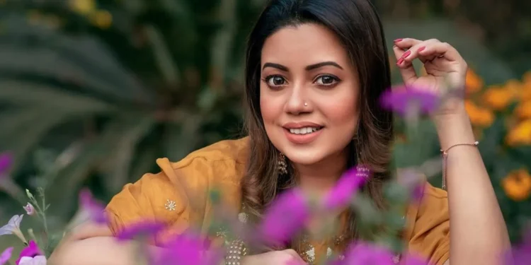 দাম্পত্যের ছয় বছরের সুর থেমে গেল, কণার বিচ্ছেদ