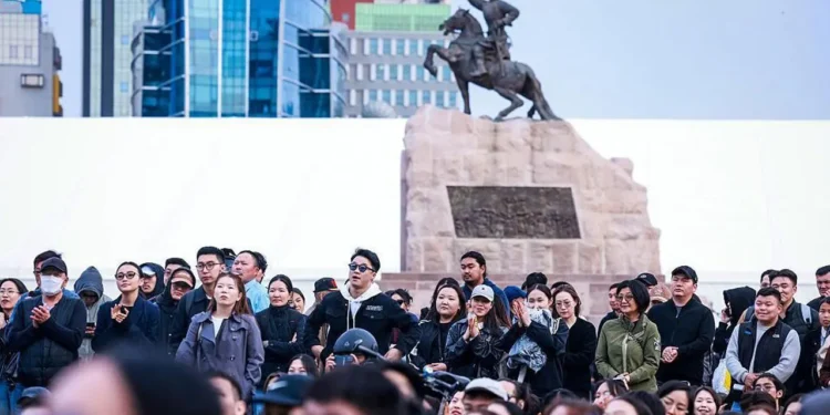 আন্দোলনের ‍মুখে এশিয়ার আরেক দেশে প্রধানমন্ত্রীর পদত্যাগ