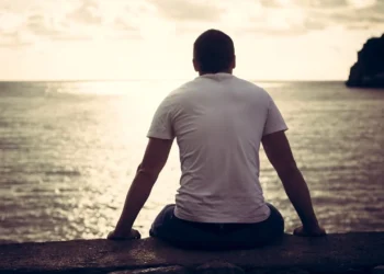 যেসব কারণে কমে পুরুষের টেস্টোস্টেরন হরমোন, না জানলে বিপদ