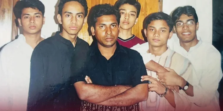 ই-হকের ‘শামীম স্যার’ কি মোশাররফ করিম?