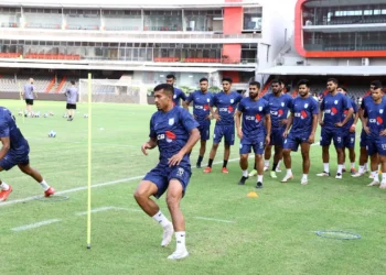 সিঙ্গাপুরের বিপক্ষে যে একাদশ নিয়ে মাঠে নামতে পারে বাংলাদেশ