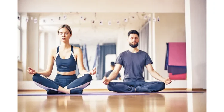 করোনা মোকাবিলায় প্রাকৃতিক রক্ষাকবচ যোগব্যায়াম