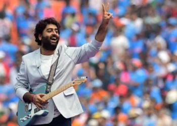 চলচ্চিত্র পরিচালনা করবেন অরিজিৎ সিং