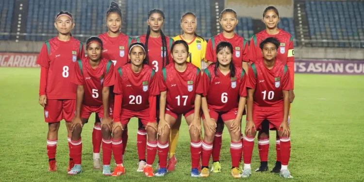 ইতিহাস গড়া নারী ফুটবল দলের জন্য ৫০ লাখ টাকার পুরস্কার ঘোষণা