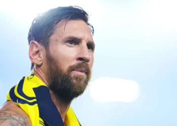 ‘প্রতিদিনই নতুন রেকর্ড গড়ছে মেসি’