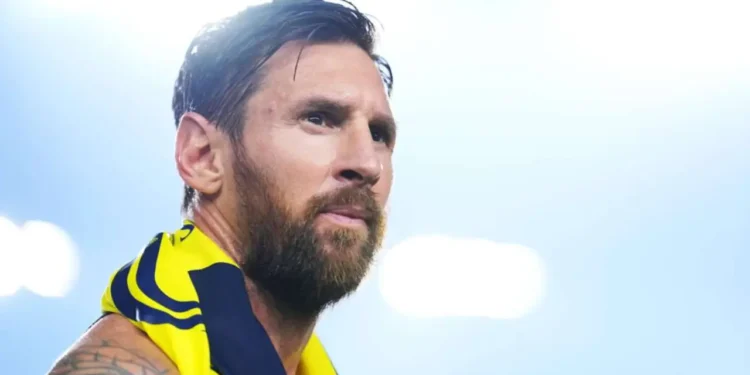 ‘প্রতিদিনই নতুন রেকর্ড গড়ছে মেসি’