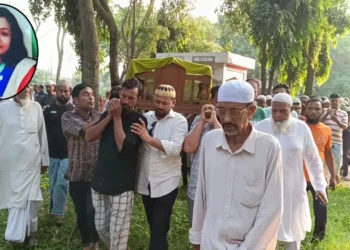 শেষ ইচ্ছা অনুযায়ী মাইলস্টোনের শিক্ষক মাসুকা বেগমকে ব্রাহ্মণবাড়িয়ায় দাফন