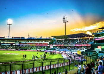 স্টেডিয়ামে খাবার-পানি নেওয়ার অনুমতি, মানতে হবে ১২টি শর্ত