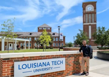 এসএসসিতে ‘সি’ গ্রেড পেয়েও রবিনের আমেরিকার বিশ্ববিদ্যালয়ে পিএইচডি