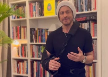 দর্শকদের ভালোবাসাই আমাকে এতদূর এনেছে: শাহরুখ খান