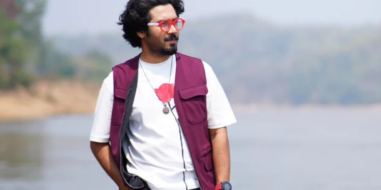 সকল বাটপারের তীর্থভূমি আমার জন্মভূমি : খায়রুল বাসার