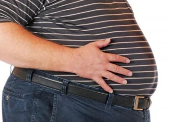 ঘুমানোর আগে এই পানীয়গুলো খান, ব্যায়াম ছাড়াই কমবে মেদ