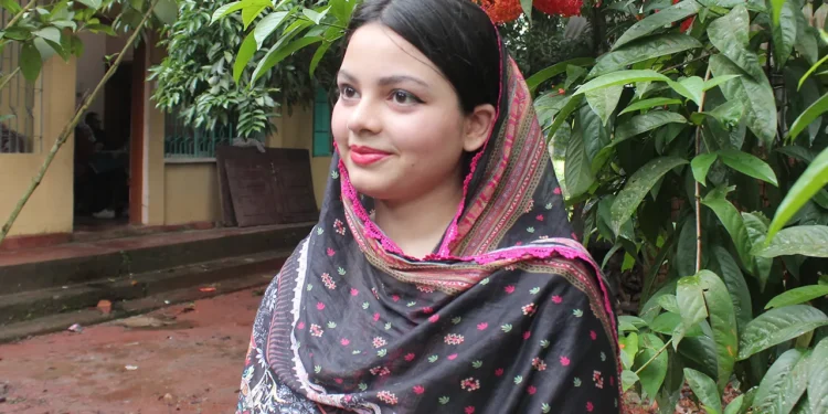 যুক্তরাষ্ট্রের ২৫ বিশ্ববিদ্যালয়ে পড়ার প্রস্তাব পেলেন বাংলাদেশের মীম