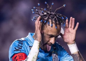 নতুন চুলের সাজে নেইমার, জোড়া গোলে কামব্যাক