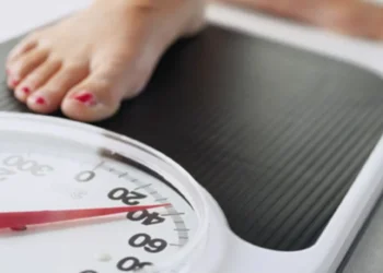 ঘুম থেকে উঠে এই ৫ কাজে ওজন কমবে দ্রুত