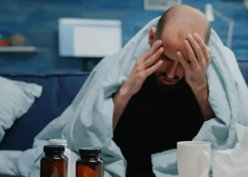 খালি পেটে এই ৪ খাবার খেলেই বিপদ