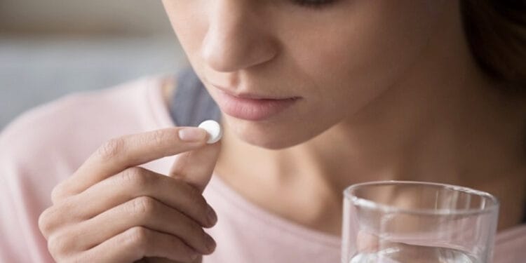 যেসব খাবার থাইরয়েডের সমস্যা আরও বাড়িয়ে দেয়