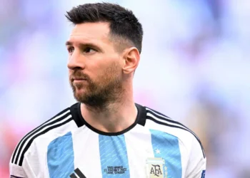 বার্সার প্রেসিডেন্ট নির্বাচনে মেসির নামার গুঞ্জন!