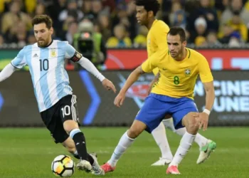 আর্জেন্টিনা ও ব্রাজিলকে দুঃসংবাদ দিল ফিফা