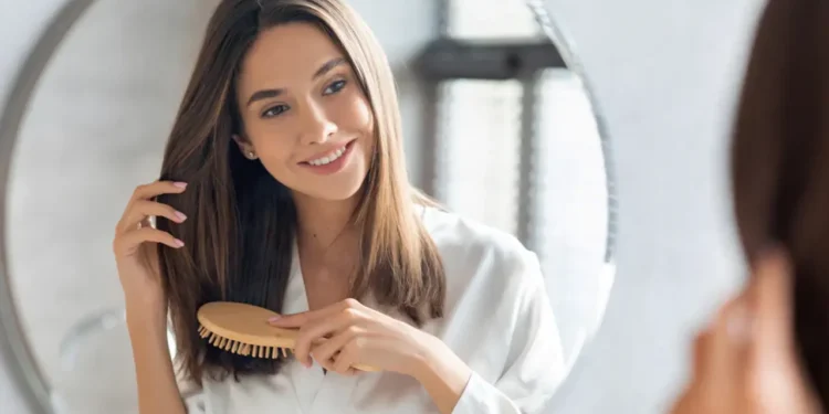 রাতের ৩ কাজেই চুল ঝরা বন্ধ হবে!