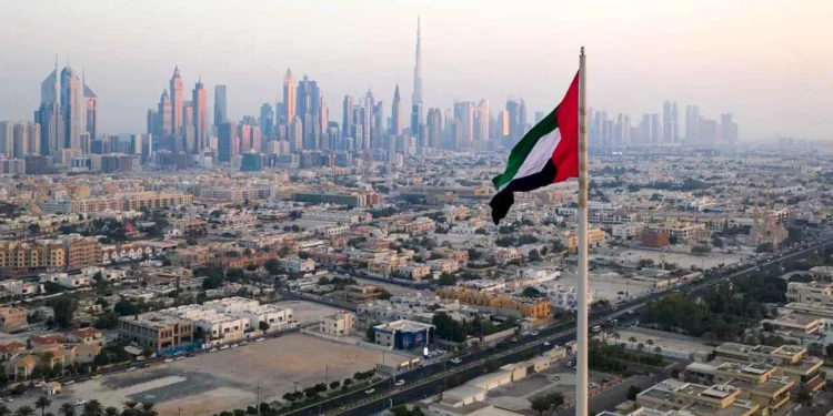 বাংলাদেশিদের জন্য সহজেই খুলছে না দুবাইয়ের ভিসা