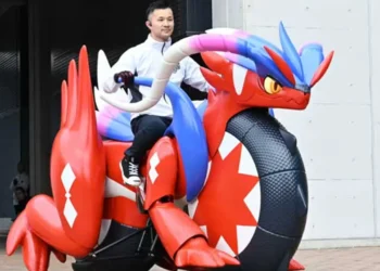 বাইকের চমক দেখাল হোন্ডা, চলবে চালক ছাড়াই