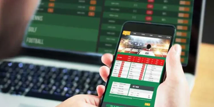 অনলাইন জুয়ায় সর্বস্বান্ত মানুষ, বেড়েছে পারিবারিক অশান্তি